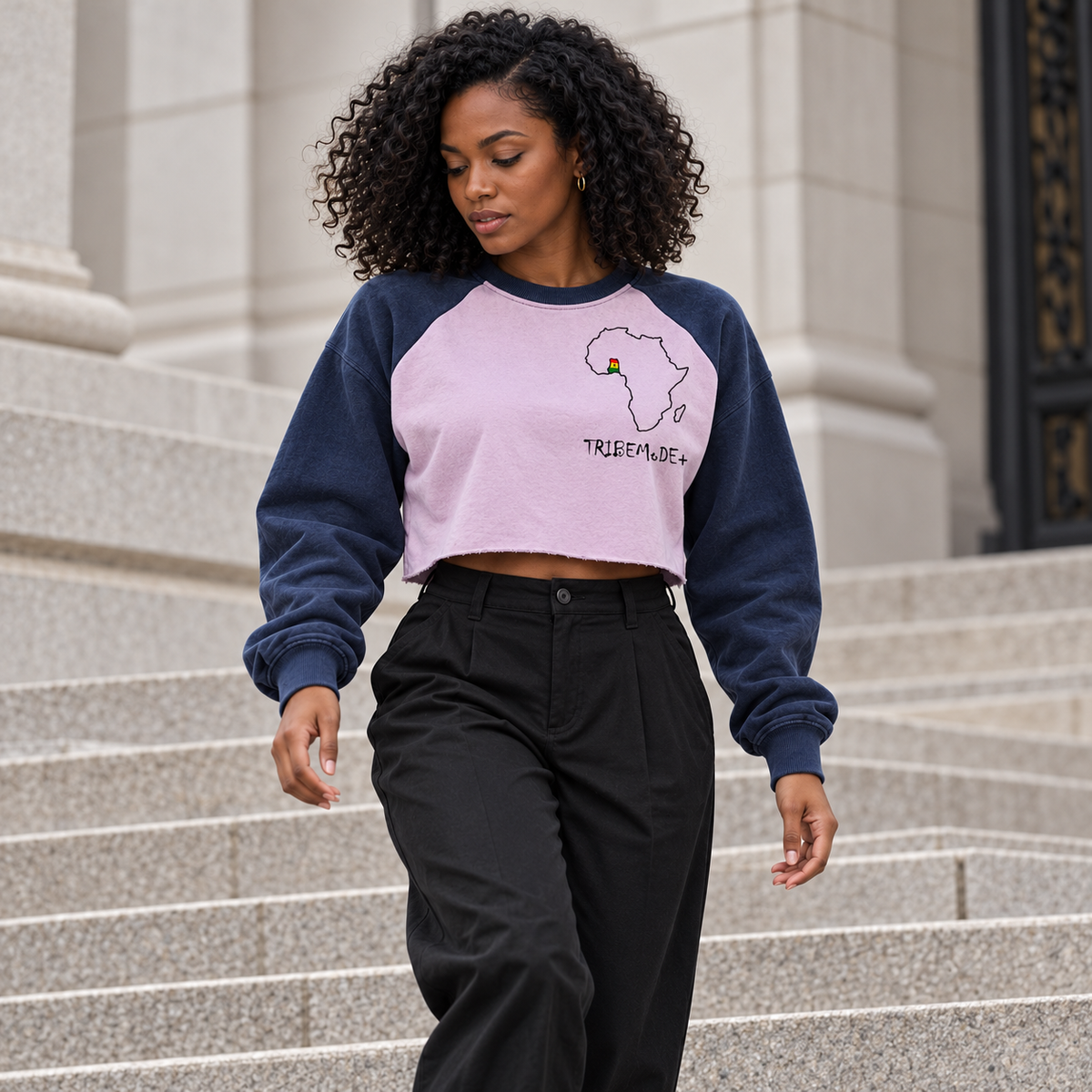 Ghana Raglan Crop Sweatshirt — Raw-Hem Color-Block