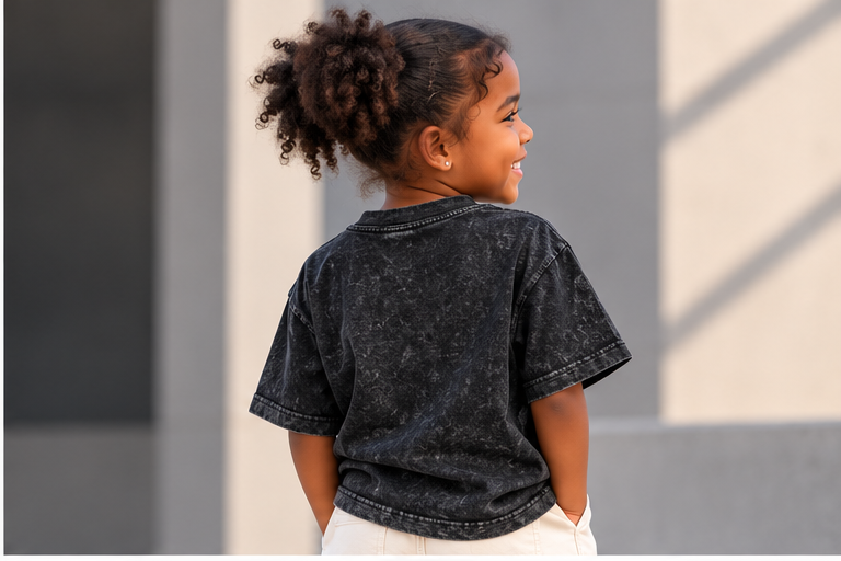 United Kingdom Snow Washed Kids' T-Shirt