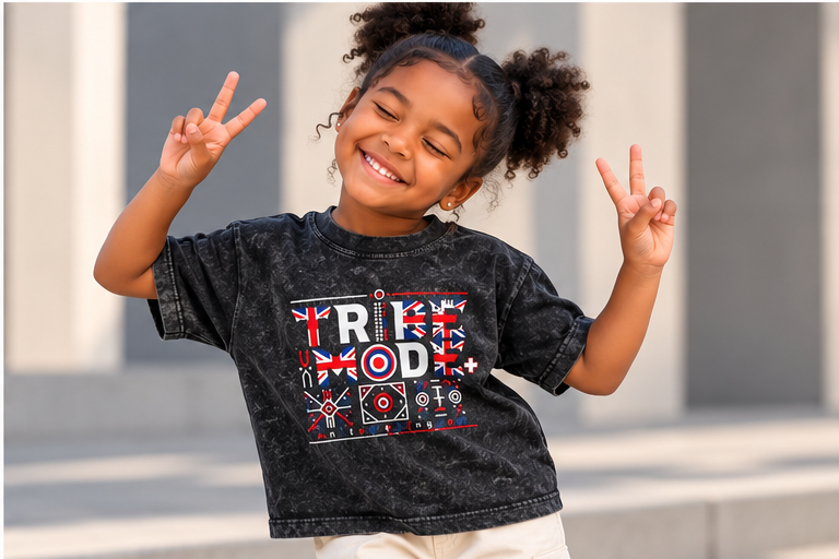 United Kingdom Snow Washed Kids' T-Shirt