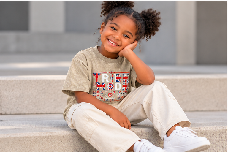 United Kingdom Snow Washed Kids' T-Shirt