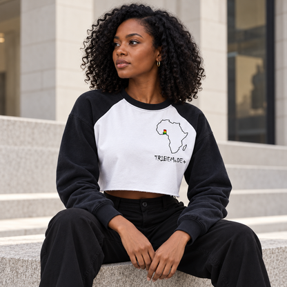 Ghana Raglan Crop Sweatshirt — Raw-Hem Color-Block
